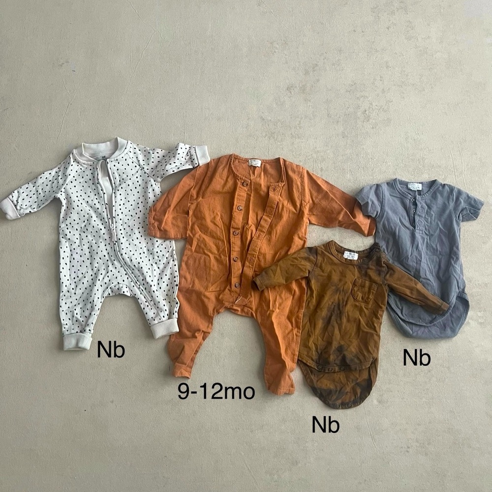 3 Simple folk outfits and 1 H&M
Sold together